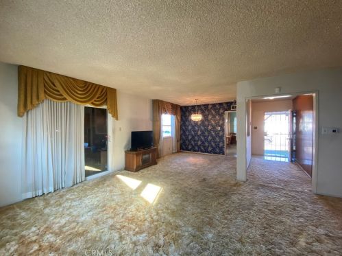 2204 161st St, Torrance, CA 90504-1533