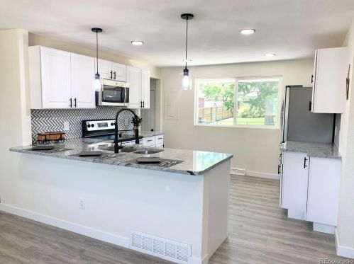8013 Wyandot St, Denver CO  80221-3851 exterior