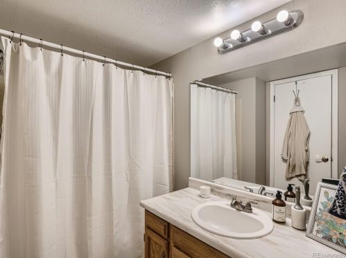 3656 Cathay Cir, Denver CO 80013-3619 exterior