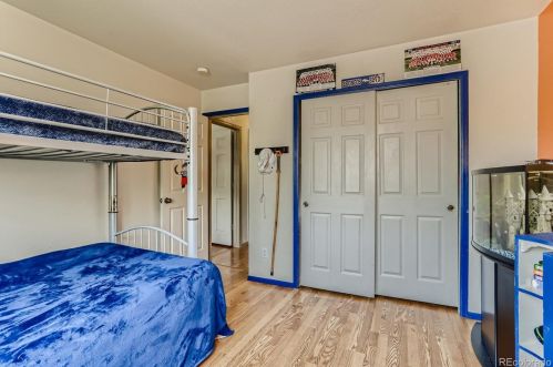 5694 Quemoy Ct, Aurora CO 80018-3133 exterior