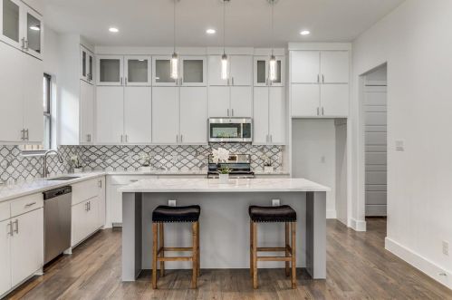 623 9 St, Dallas TX  75208-4901 exterior