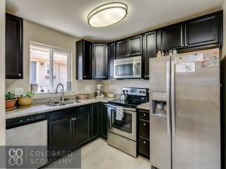 3357 Jasmine St, Denver CO  80207-2118 exterior