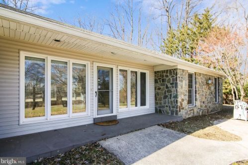 6512 Putman Rd, Graceham MD 21788-2726 exterior