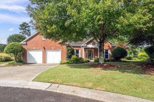 9430 Golfview Pt, Villa Rica, GA 30180-8450