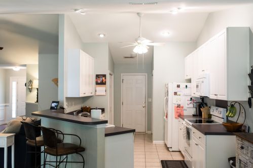 1444 Wellesley Cir, Mount Pleasant SC  29466-9053 exterior