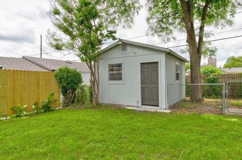 3712 Jones St, Fort Worth TX  76110-5509 exterior