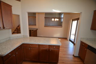 7641 Edgewood Dr, Saint Paul MN  55112-4003 exterior
