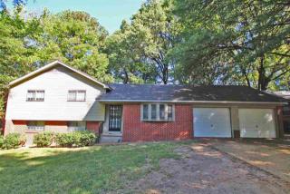 1898 Goodhaven Dr, Memphis, TN 38116-2004