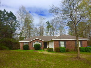 289 Douglas Dr, Ellerslie, GA 31807-5630