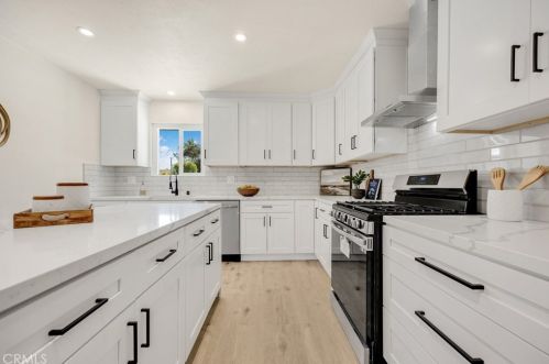 1653 Brk St, Santa Ana CA 92704-1512 exterior