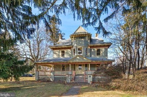 1601 Lawrence Rd, Trenton NJ 08648 exterior