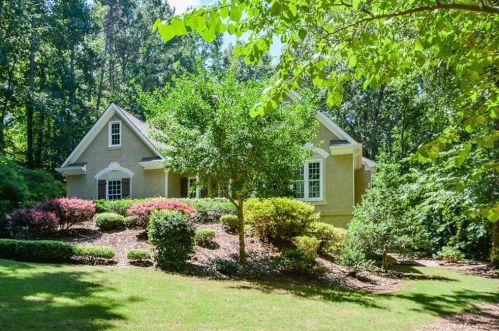 309 Mossy Way, Kennesaw, GA 30152-5708