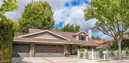 5047 Dantes View Dr, Calabasas, CA 91301-2311