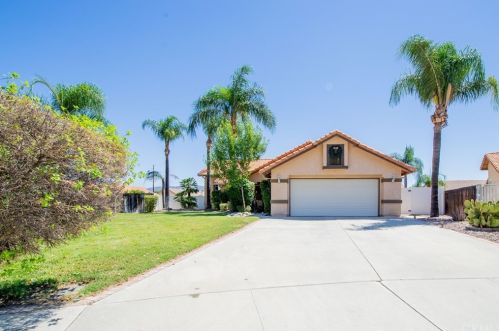1556 Tabor Hill Ct, San Jacinto, CA 92583-5751