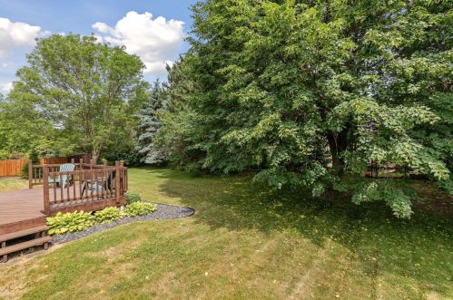 201 Dunbar Way, Saint Paul MN  55115-2815 exterior