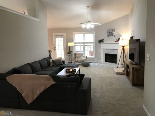 49 Bellaire Ln, Newnan, GA 30265-5625