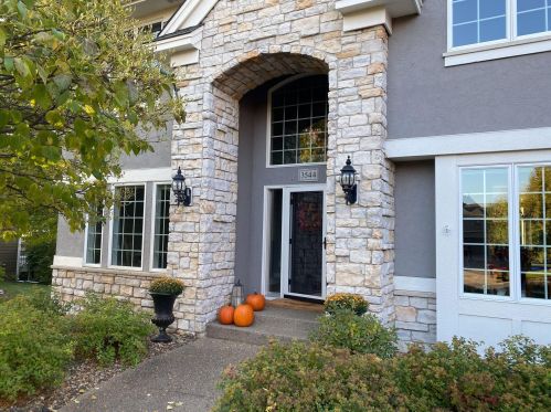 3544 Crestmoor Dr, Saint Paul MN  55125-5028 exterior