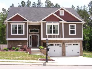 9059 Wood Dale Ln, Hixson, TN 37343-2072