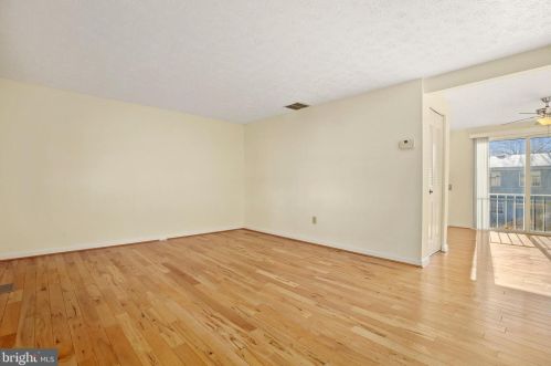 1414 Elm Grv Cir, Silver Spring MD 20905-6060 exterior