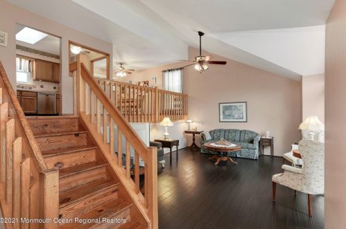 48 Sami Dr, Wall Township, NJ 07731-2912