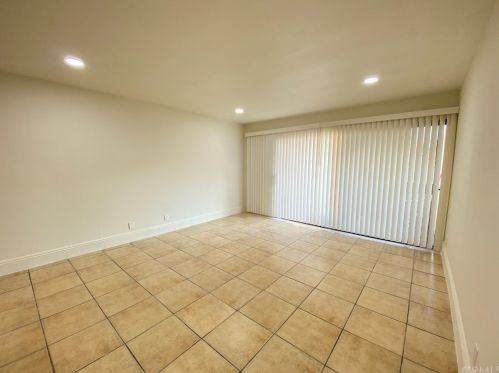 600 3rd St, Santa Ana CA  92701-5265 exterior