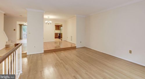 7748 Shootingstar Dr, Springfield VA  22152-3102 exterior