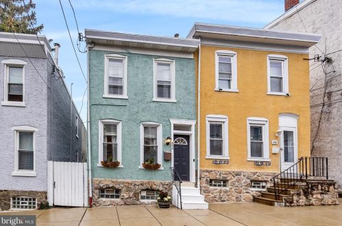 456 Krams Ave, Philadelphia PA  19128-3310 exterior