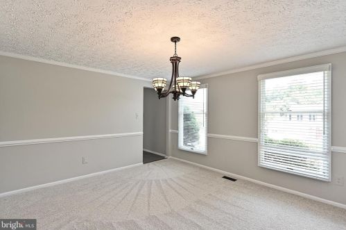 8407 Paige Glen Ave, Springfield VA  22152-3543 exterior