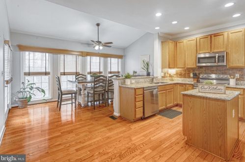 13161 Habrown Ct, Woodbridge, VA 22192-5660