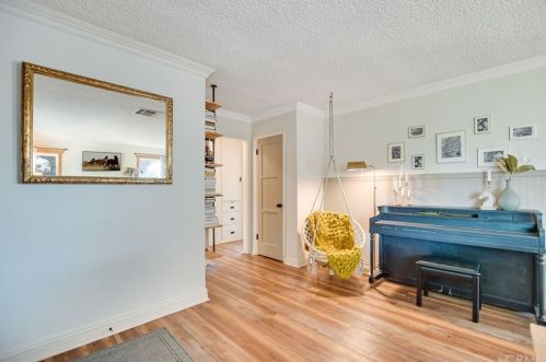 4610 Emerson St, Riverside CA  92506-2008 exterior