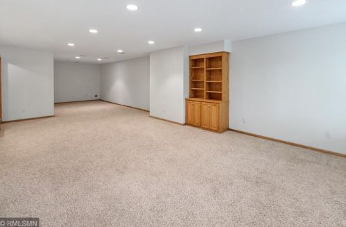 4211 Bristol Run, Saint Paul MN  55126-1410 exterior