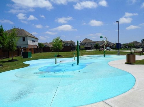 16972 Wren Hill St, Conroe TX  77385-3775 exterior