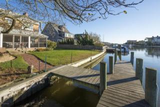 940 Barnegat Ln, Mantoloking, NJ 08738-1710