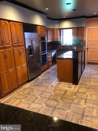 829 5th St, Philadelphia PA  19147-0030 exterior