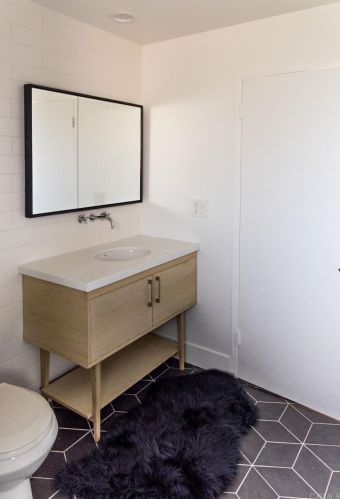 2166 Warmlands Ave, Vista CA  92084-3338 exterior