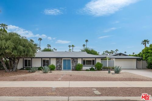 2106 Divot Ln, Palm Springs, CA 92264-5813