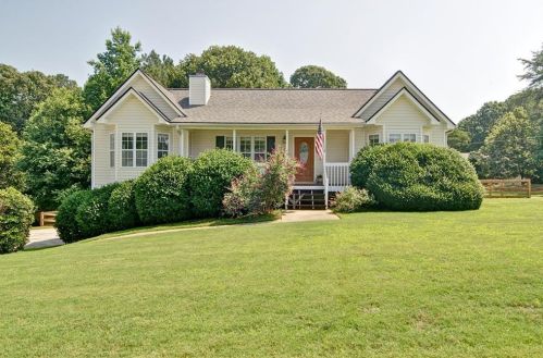 73 Woodwind Dr, Rockmart, GA 30153-7433