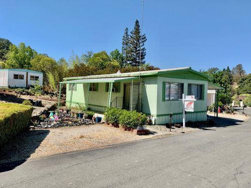 1605 Amy Dr, Newcastle, CA 95658-9571