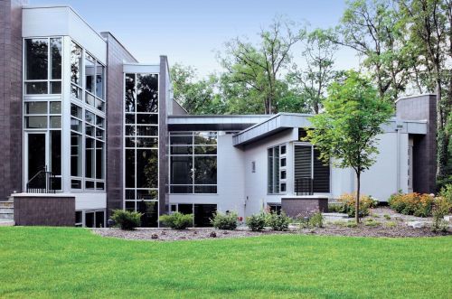 11300 79th St, Willowbrook IL  60527-5107 exterior