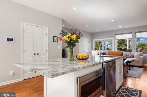 4722 Girton Ave, Shady Side MD 20764-9602 exterior