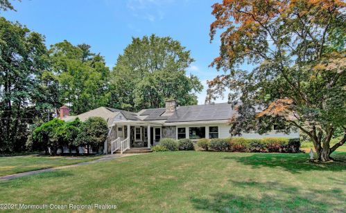 333 Old Corlies Ave, Wall Township, NJ 07753-3903