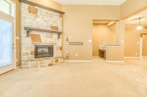 302 Round Lake Dr, Richmond TX 77469-1778 exterior