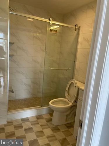 440 9th St, Philadelphia PA  19123-3806 exterior