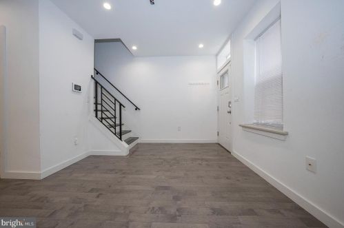 1515 4 St, Philadelphia PA 19148-1303 exterior