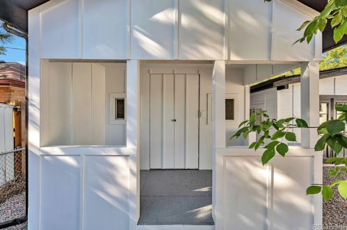 1035 Lansing St, Denver CO  80010-4121 exterior