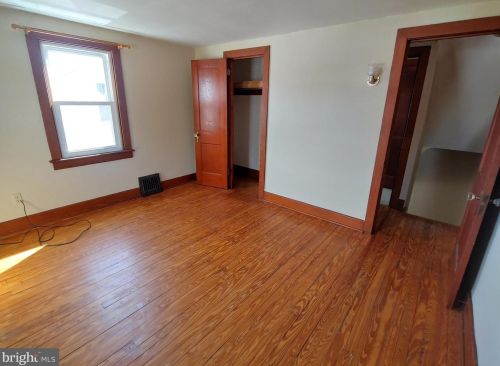 1550 Broadway, Hanover PA 17331-2555 exterior