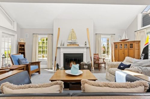 42 Pine Point Rd, Norwalk, CT 06853-1730