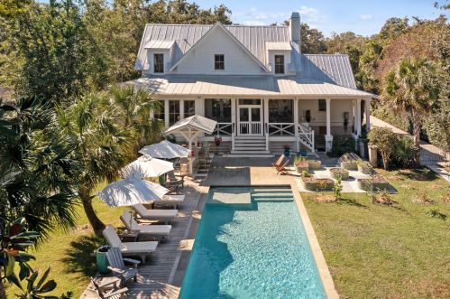1464 Short St, Mount Pleasant, SC 29464-5051