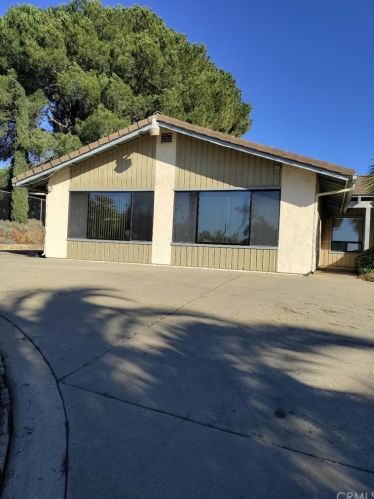 10055 El Capitan Real Rd, El Cajon, CA 92021-2557