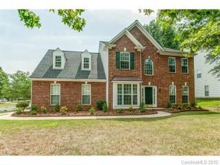 705 Meadow Lake Dr, Matthews, NC 28105-0333